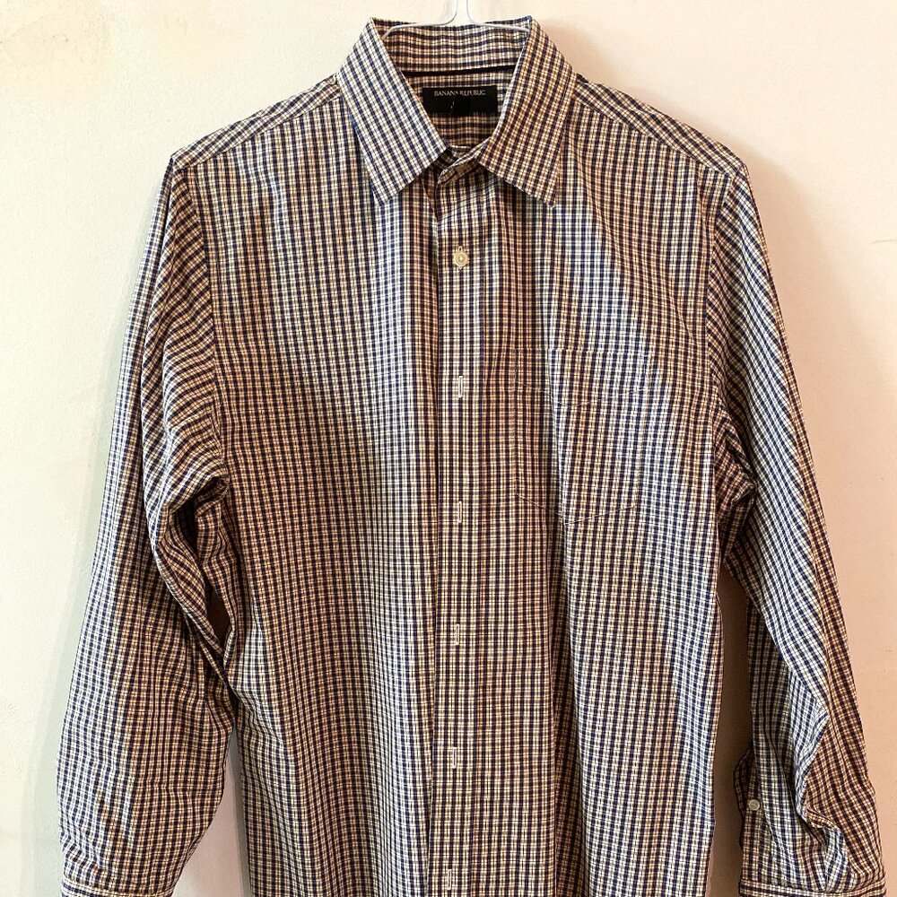 Banana Republic Mens Shirt Size Medium Plaid Blue, Gold, Black and White Colors
